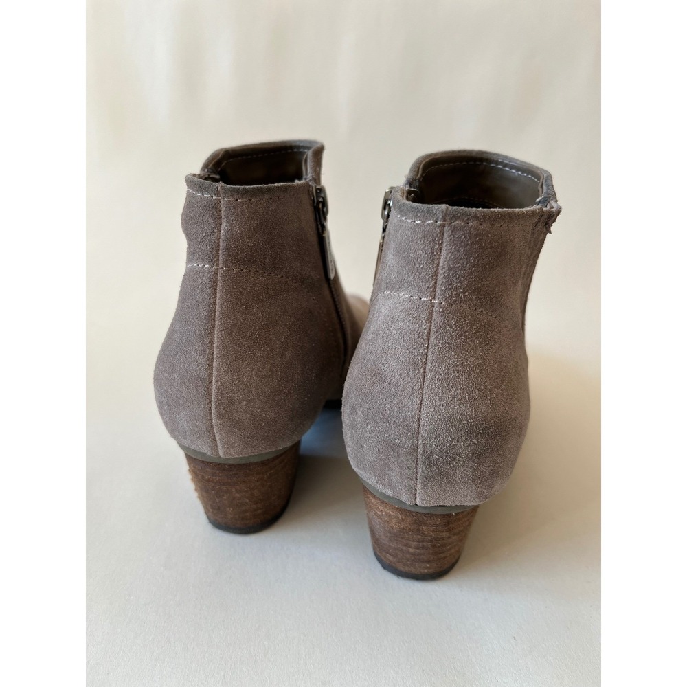 Blondo Suede Ankle Boots Taupe‎ Waterproof Comfort 6.5 Modern Heritage Staple - Picture 9 of 11